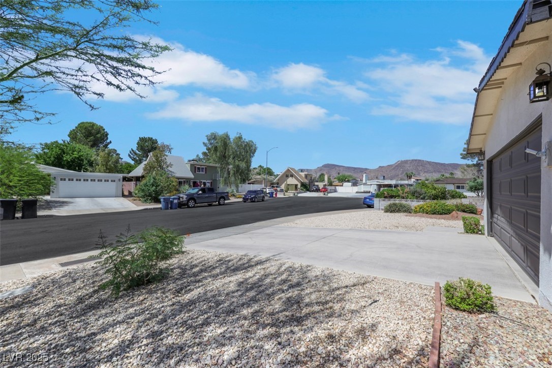 415 Emerald Circle