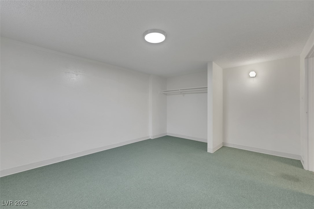 415 Emerald Circle