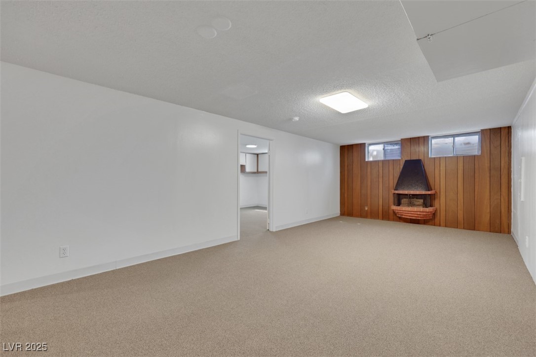 415 Emerald Circle