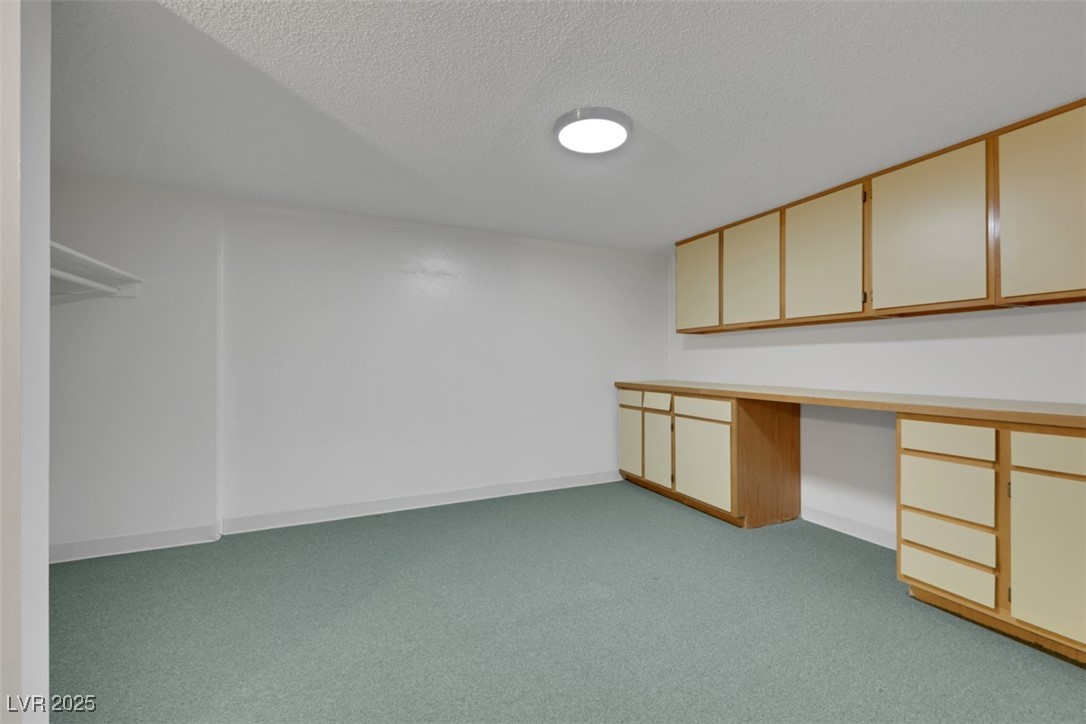 415 Emerald Circle