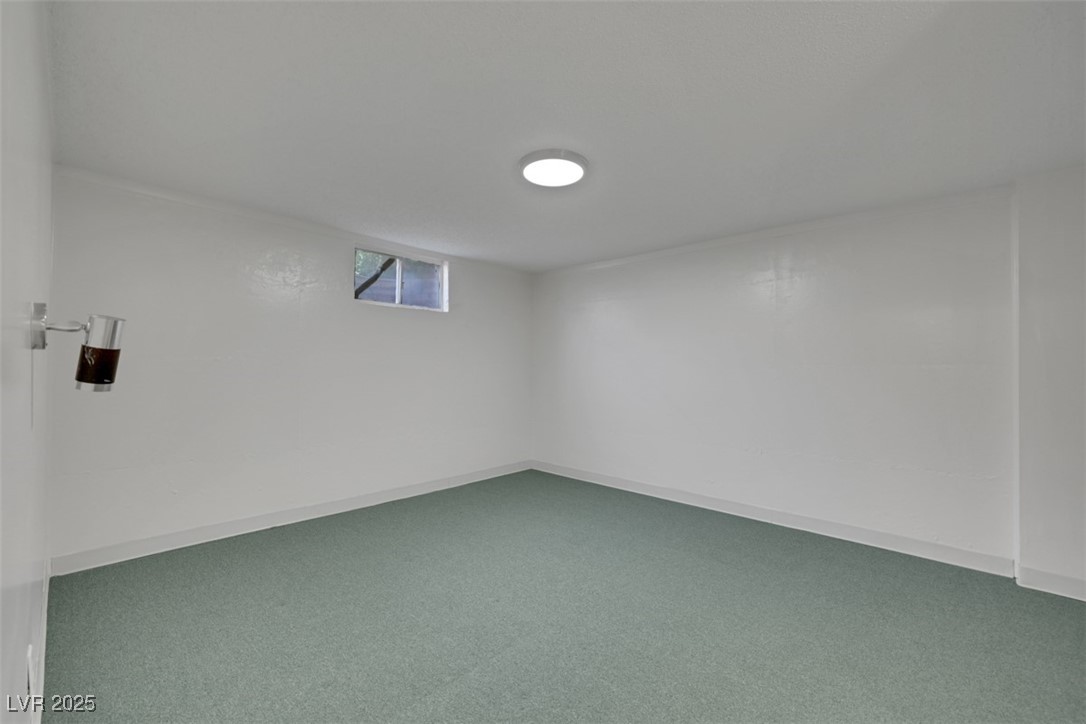 415 Emerald Circle