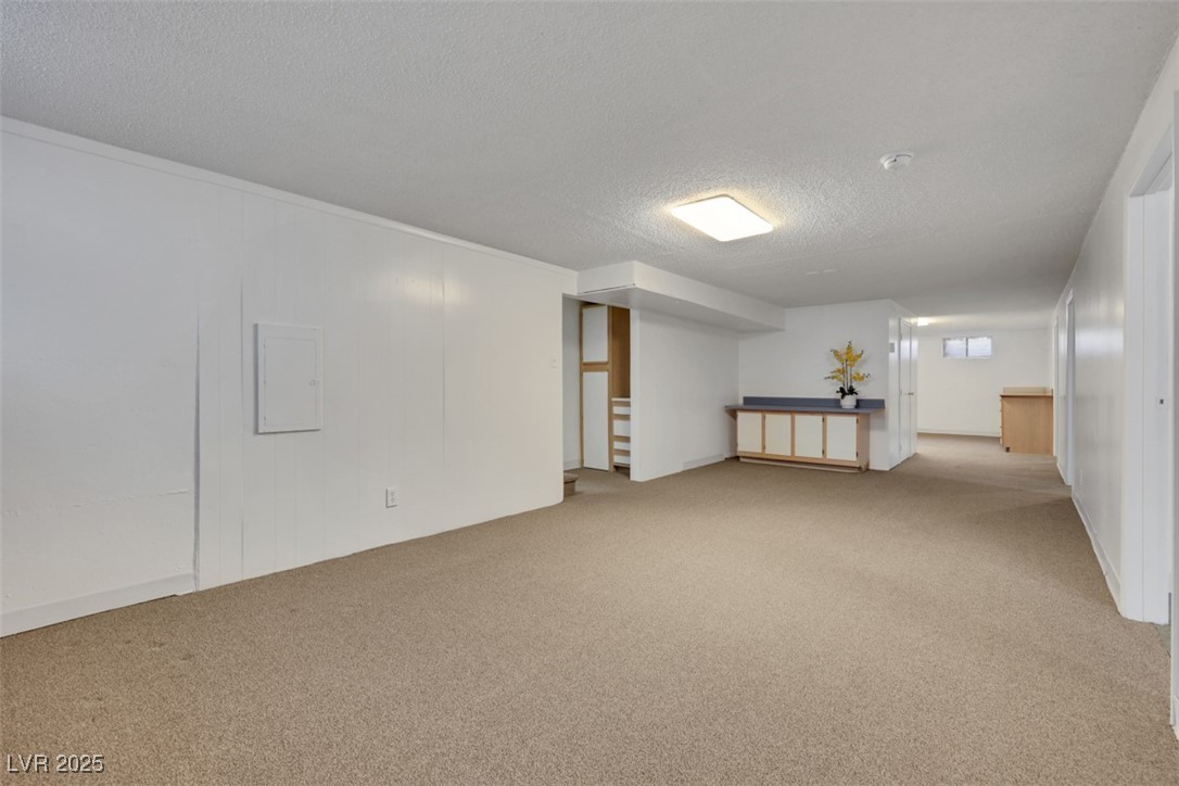 415 Emerald Circle