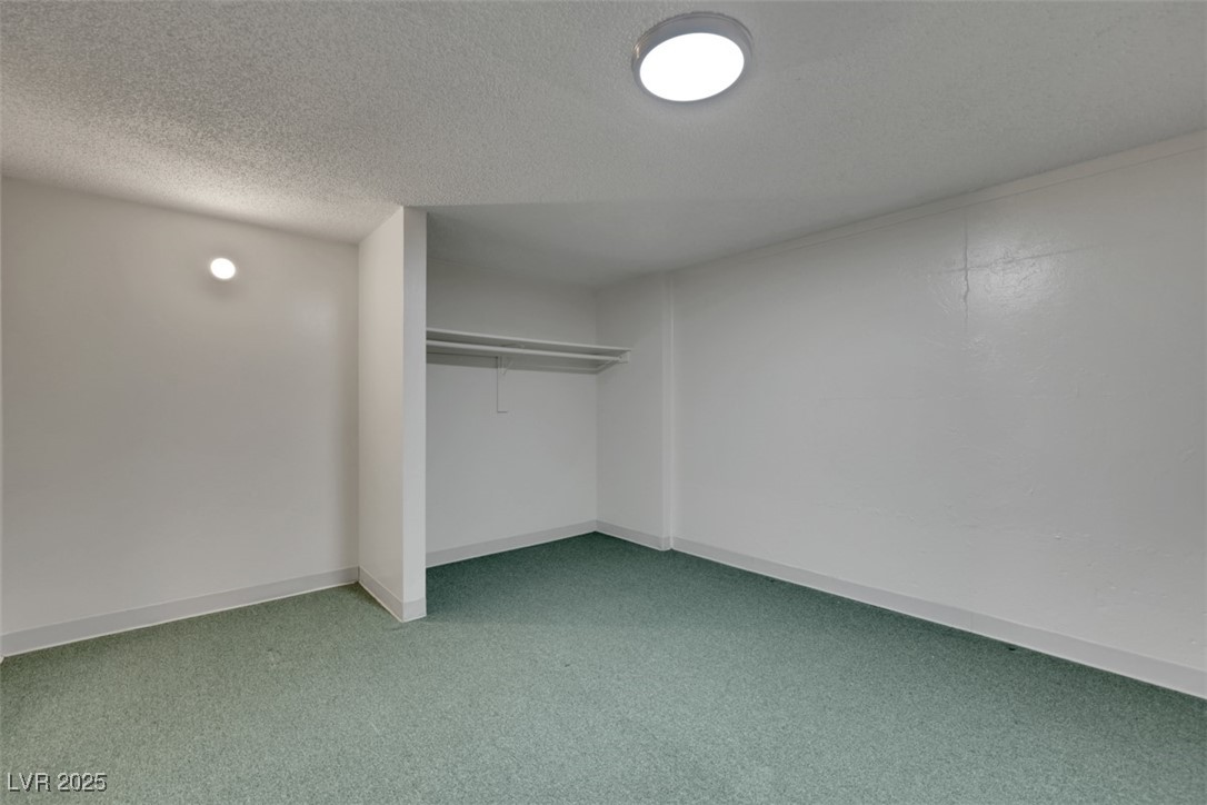 415 Emerald Circle