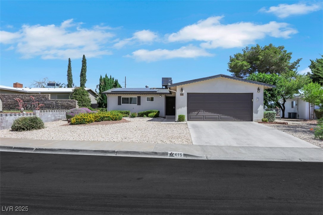 415 Emerald Circle