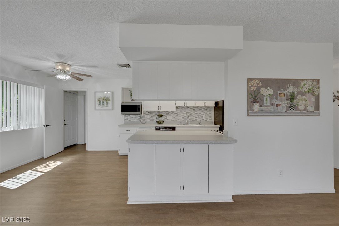 415 Emerald Circle