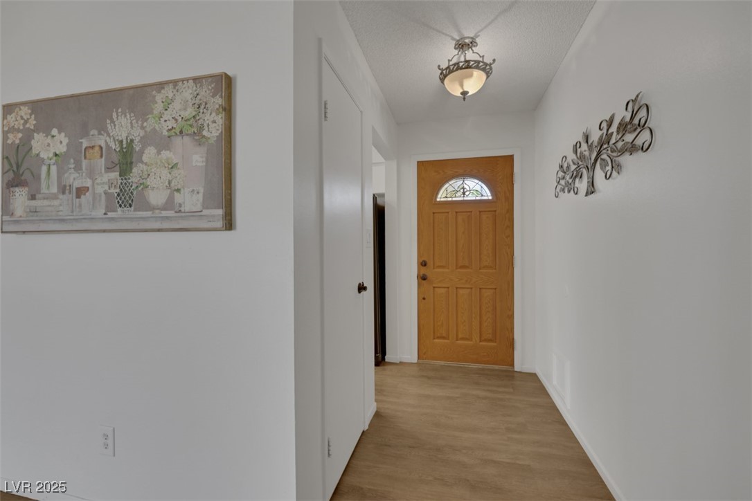 415 Emerald Circle