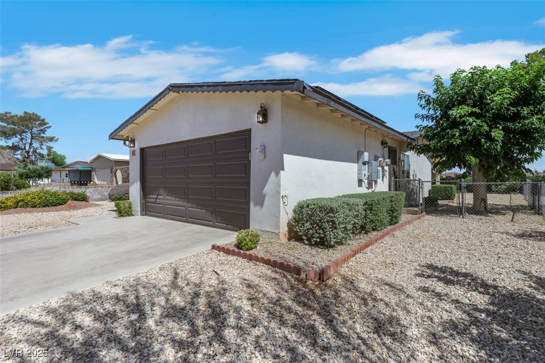 415 Emerald Circle