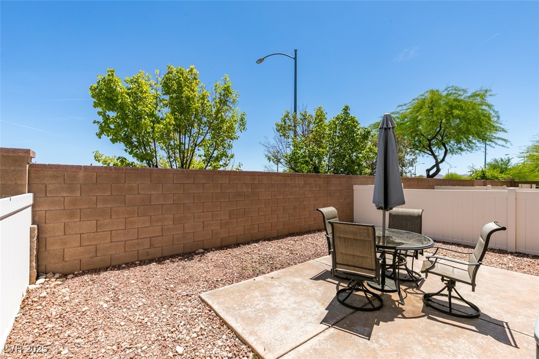 9362 Straw Hays Street 103