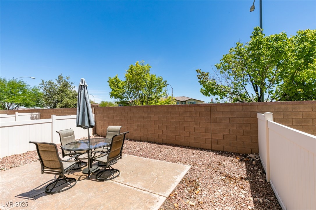 9362 Straw Hays Street 103