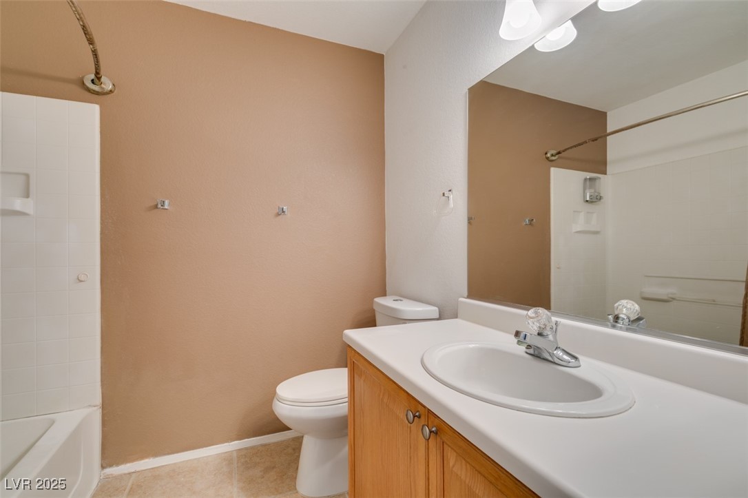 9362 Straw Hays Street 103