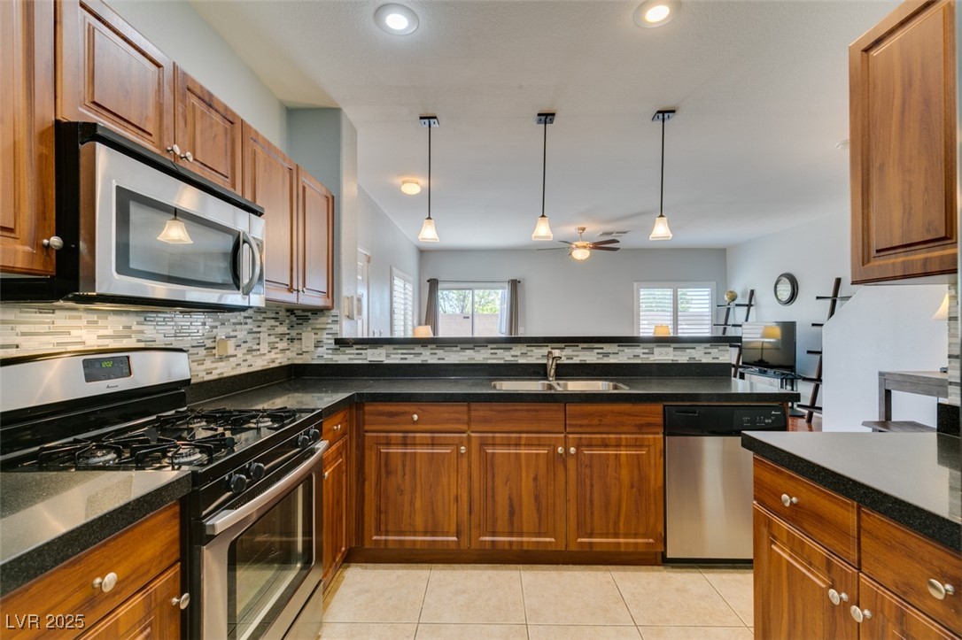 9362 Straw Hays Street 103
