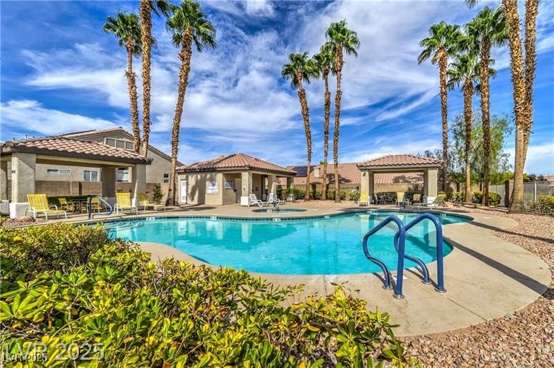 9621 Donner Springs Avenue