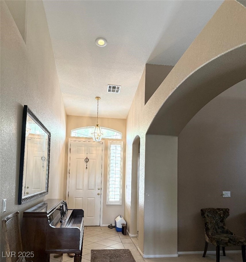 9621 Donner Springs Avenue