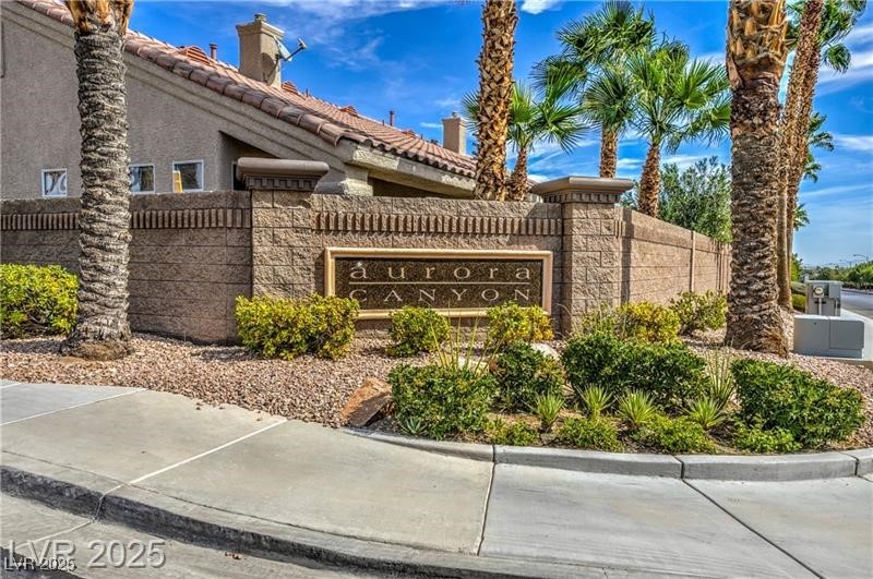 9621 Donner Springs Avenue