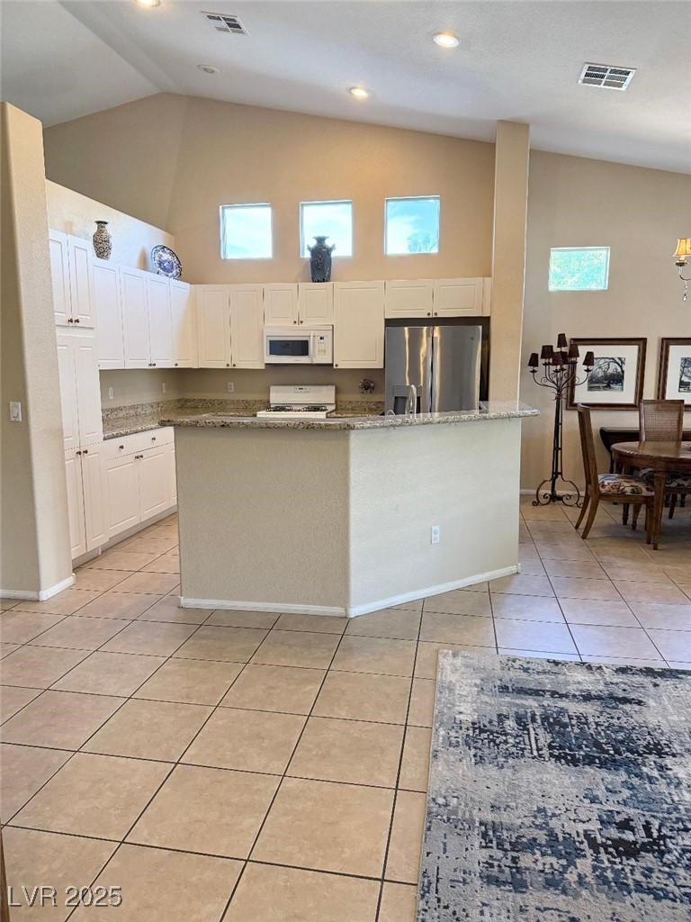 9621 Donner Springs Avenue