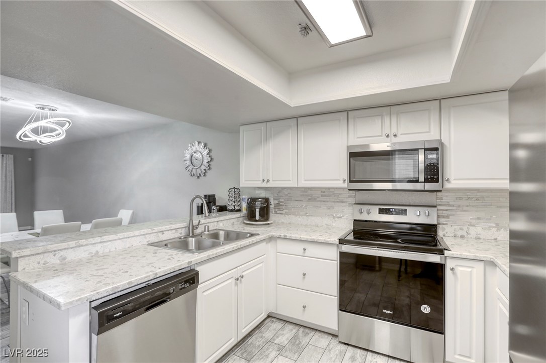 6250 West Flamingo Road 43