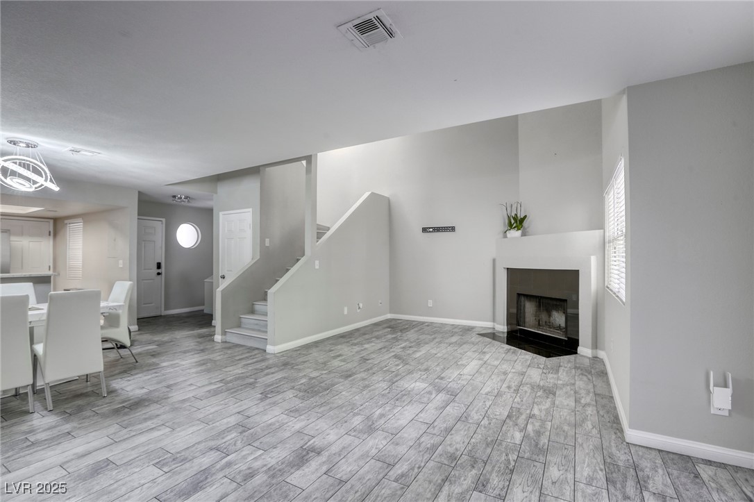 6250 West Flamingo Road 43