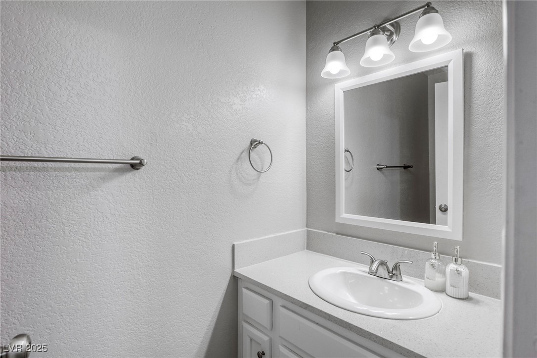 6250 West Flamingo Road 43