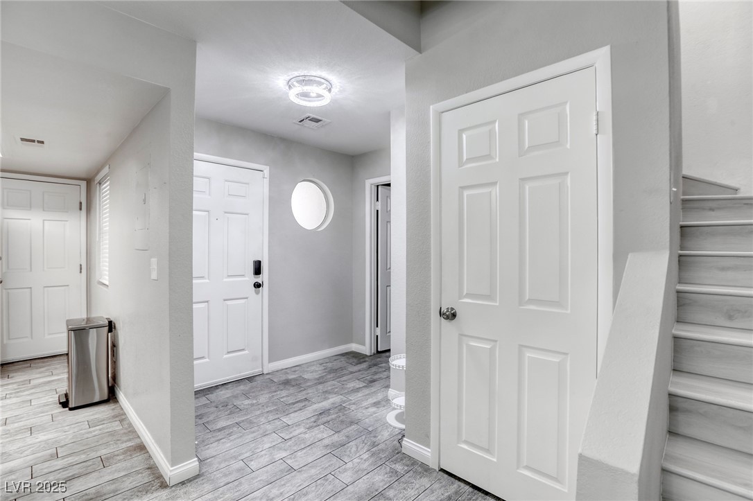 6250 West Flamingo Road 43