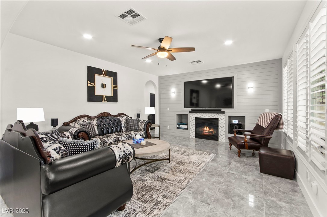 366 Rancho La Costa Street