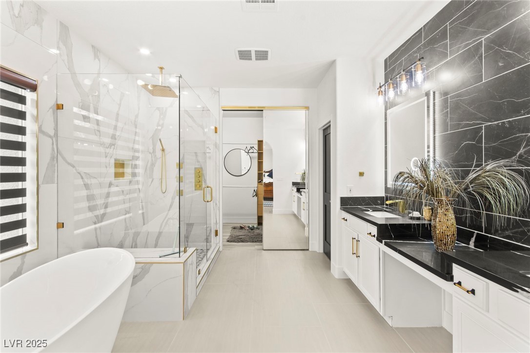 366 Rancho La Costa Street