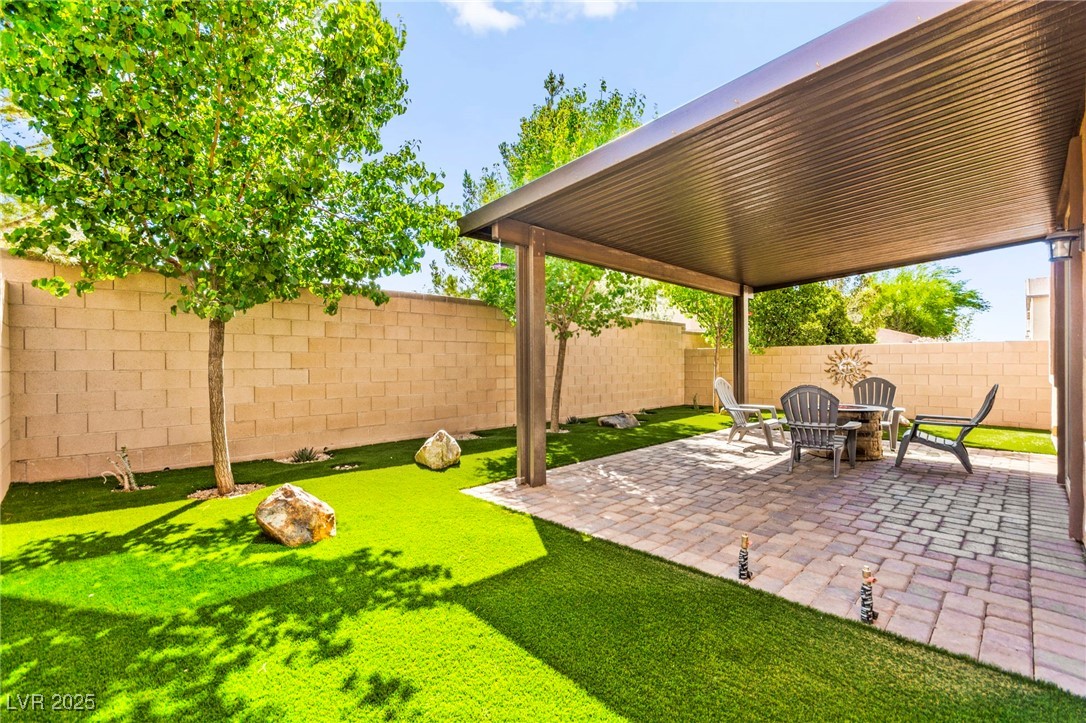 2333 Mundare Drive