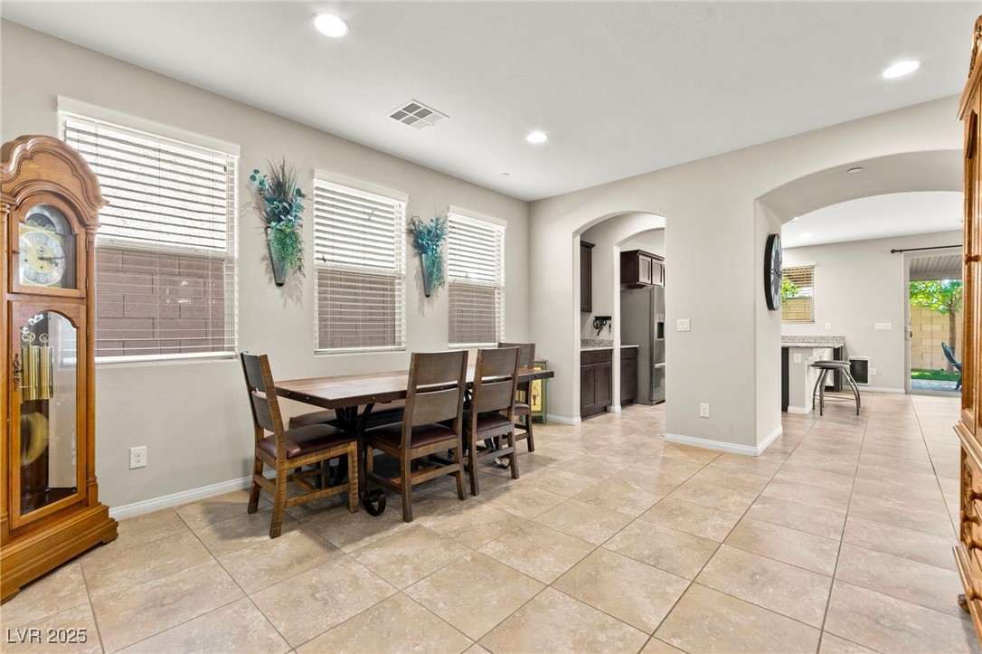 2333 Mundare Drive