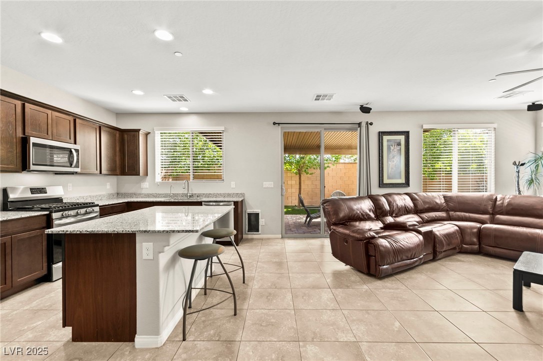 2333 Mundare Drive