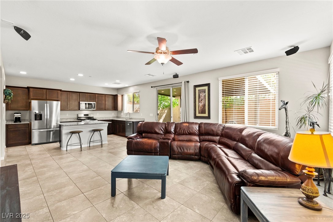 2333 Mundare Drive
