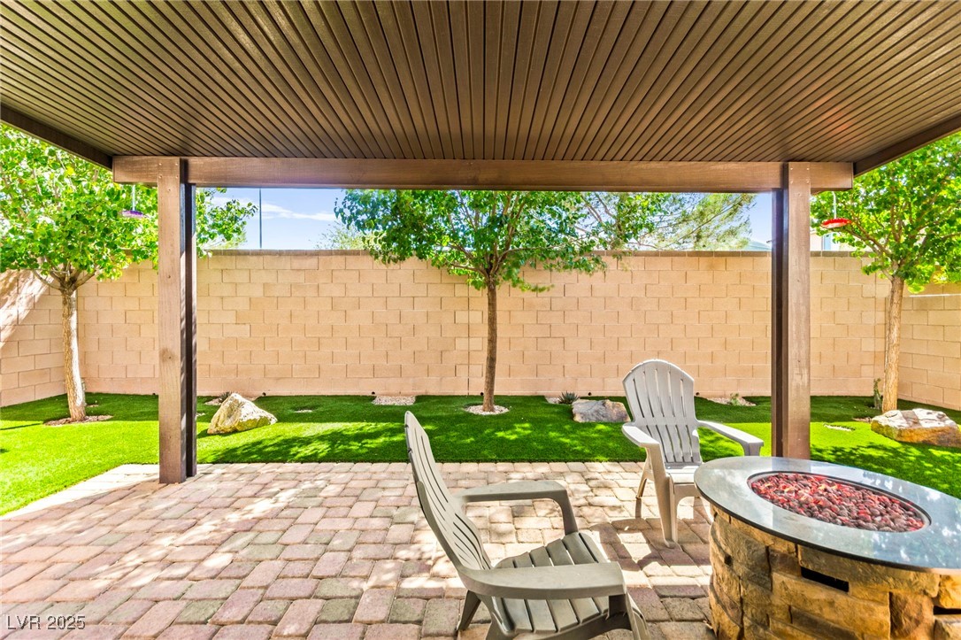 2333 Mundare Drive