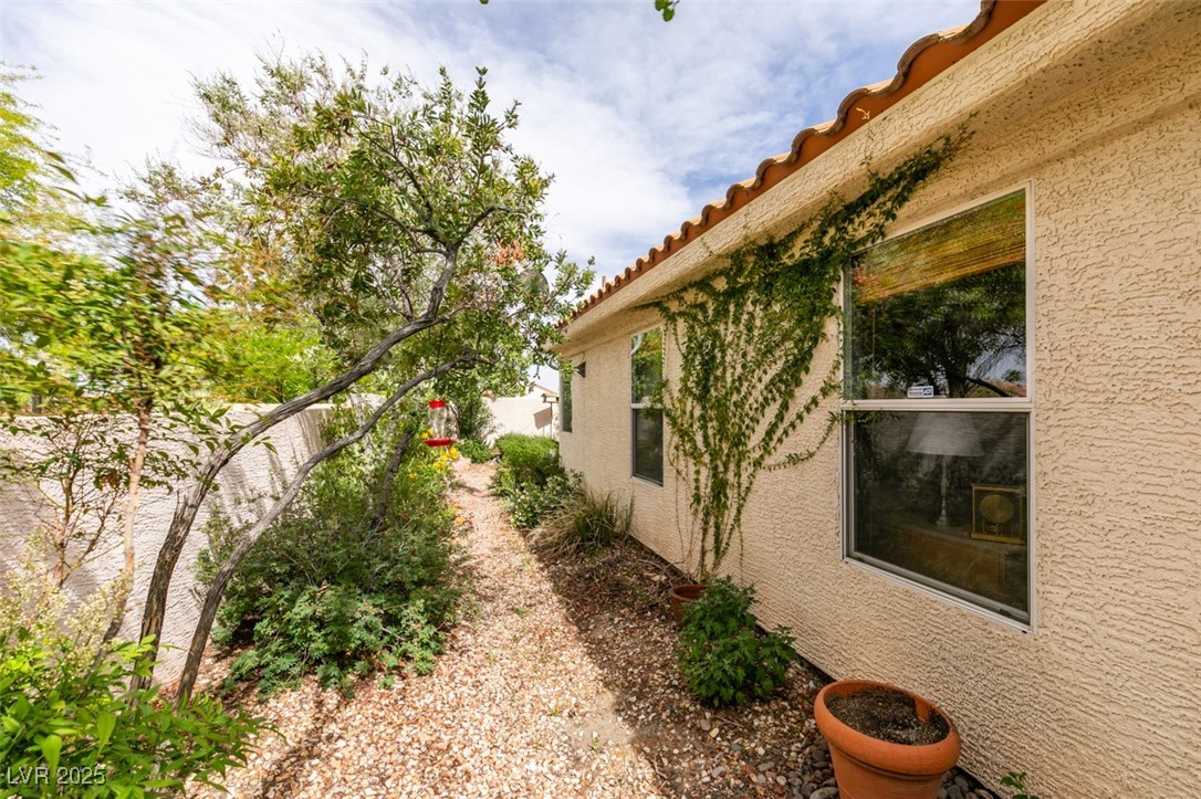 1632 Royal Canyon Drive