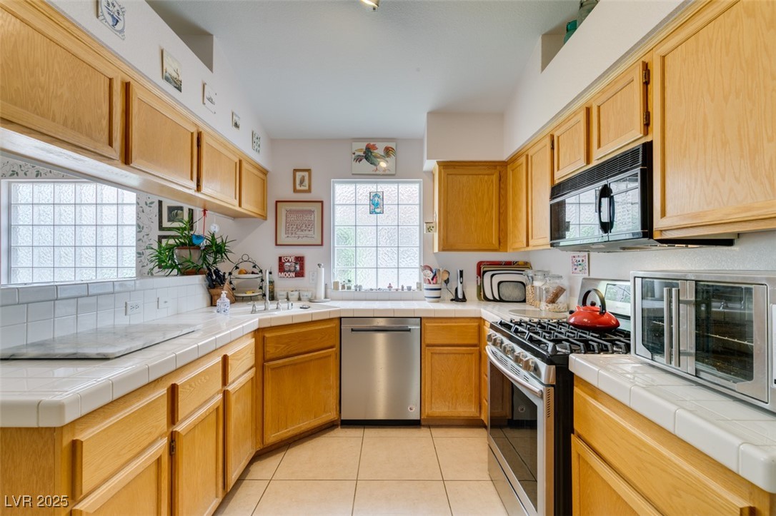 1632 Royal Canyon Drive