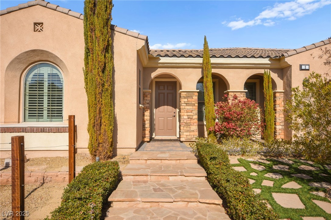 2 Lago Turchino Court