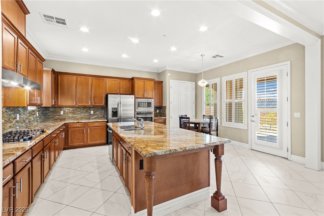 2 Lago Turchino Court