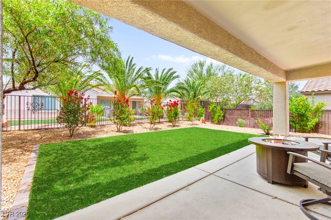2227 Garden City Avenue