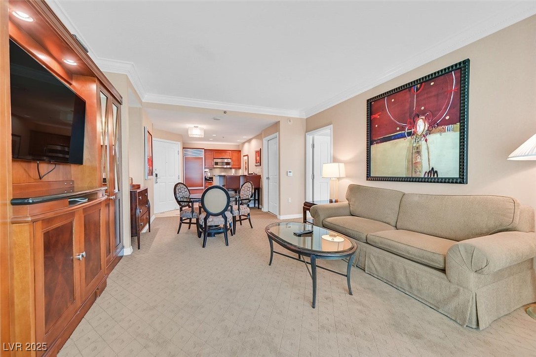 135 East Harmon Avenue 1401
