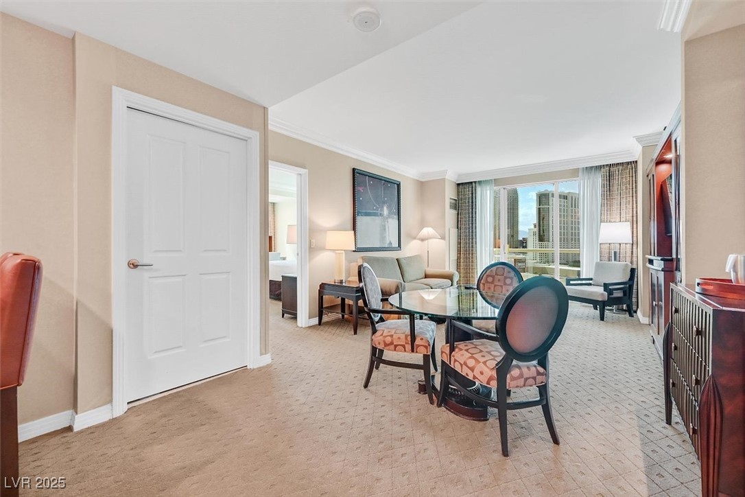 135 East Harmon Avenue 1401