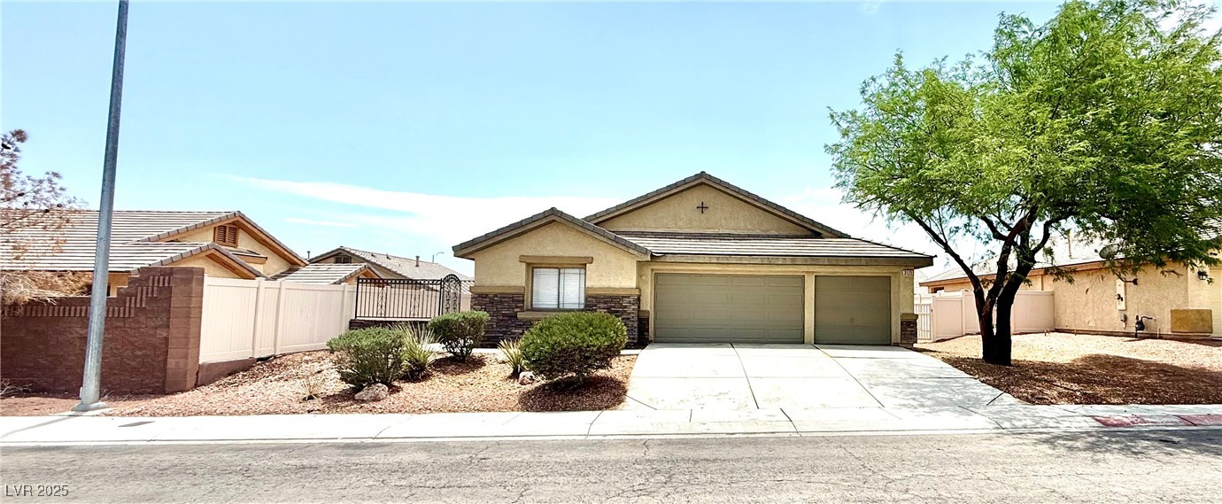 3125 Prairie Princess Avenue
