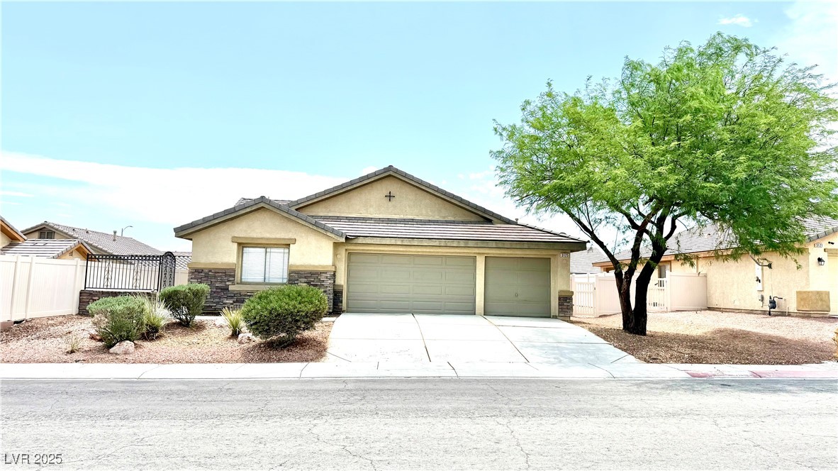 3125 Prairie Princess Avenue