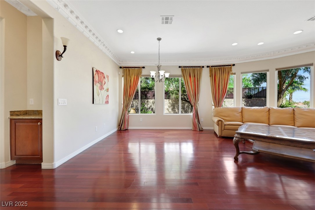 2175 Sandstone Cliffs Drive