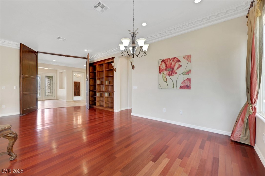 2175 Sandstone Cliffs Drive