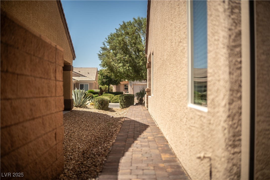 2708 Cheer Pheasant Avenue