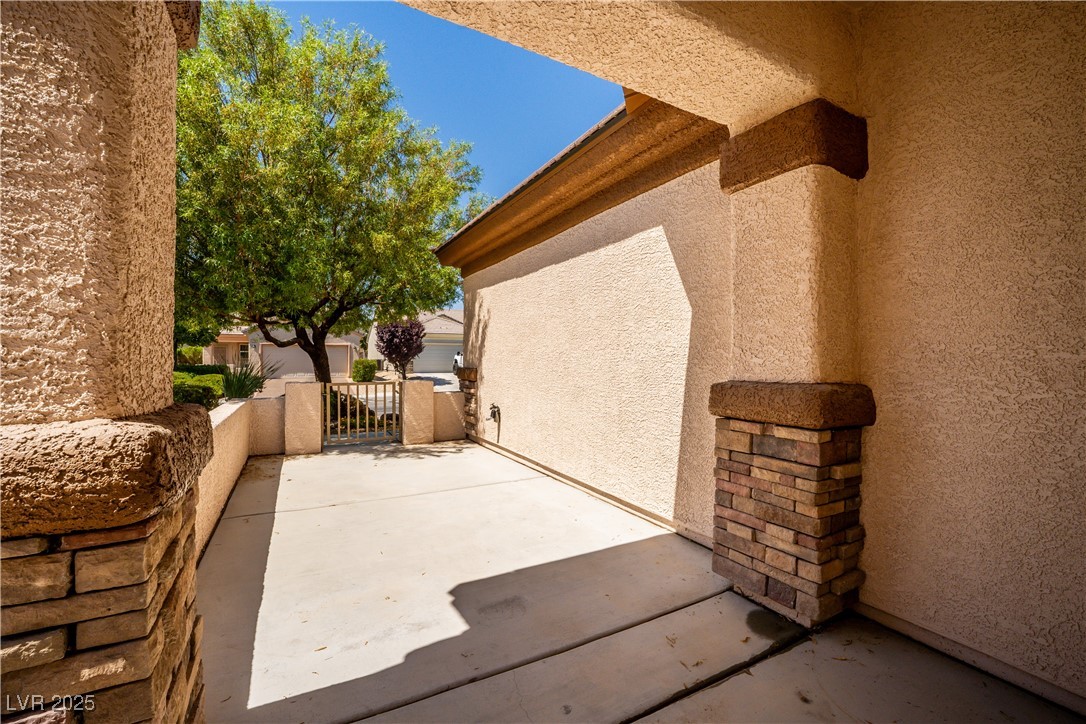 2708 Cheer Pheasant Avenue