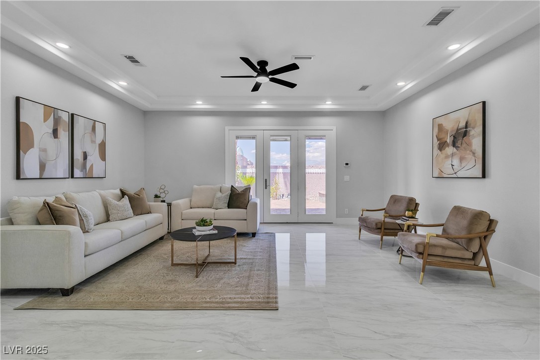 7738 Willow Cove Circle