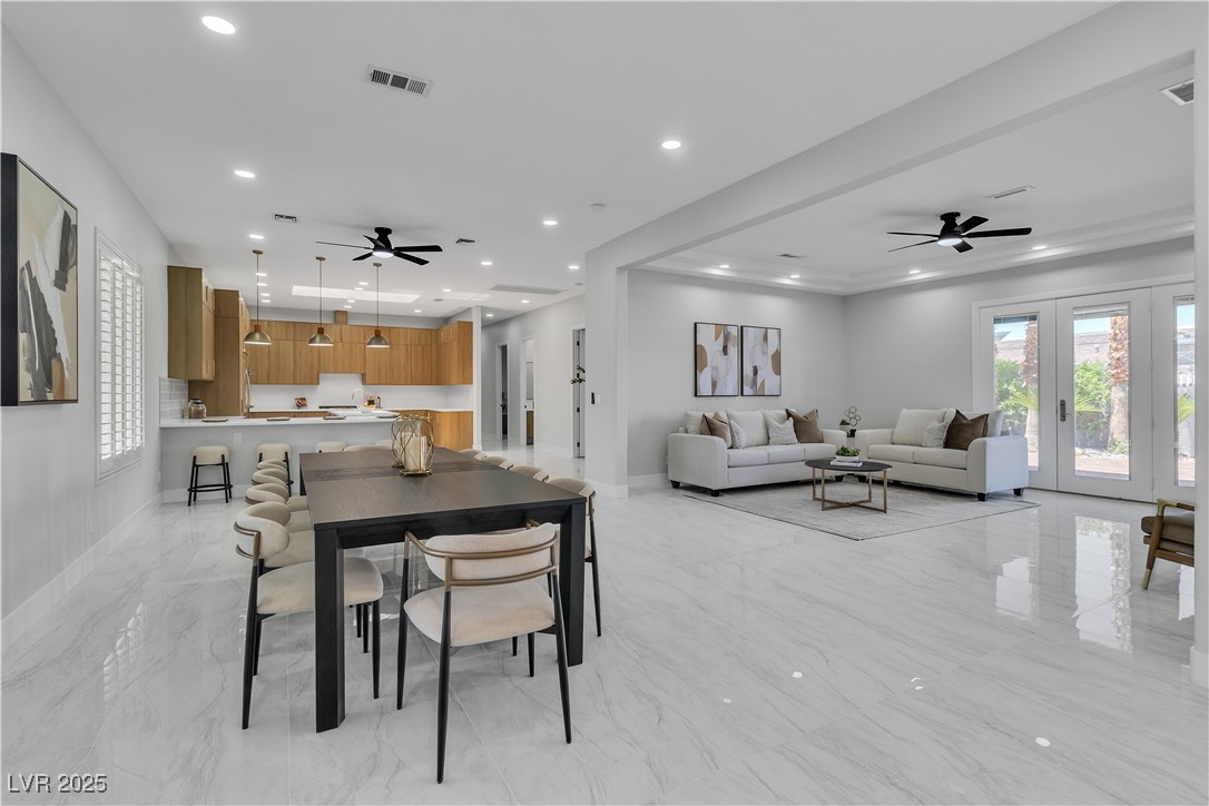 7738 Willow Cove Circle