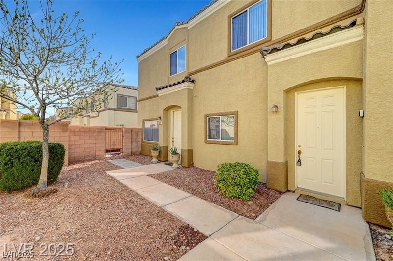 6320 Desert Leaf Street 101