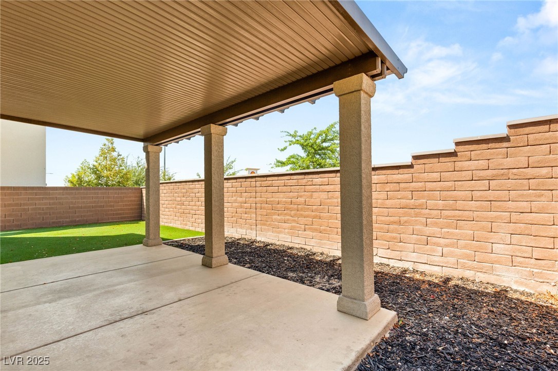 6901 Whisper Canyon Place