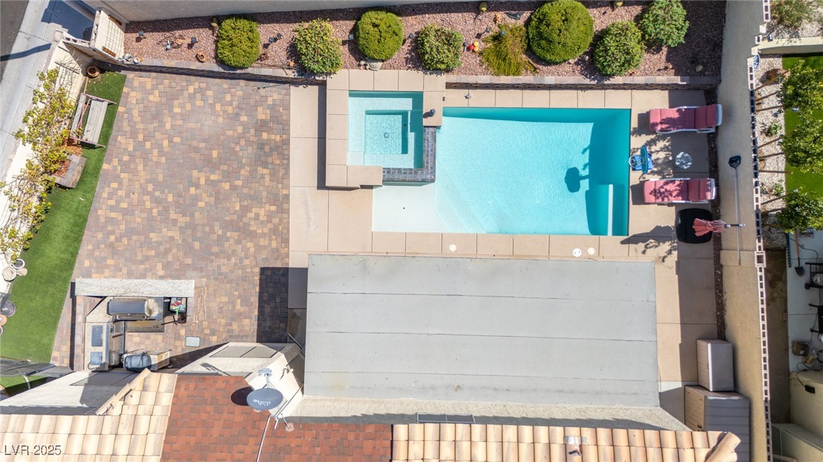 1502 Oxbow Court