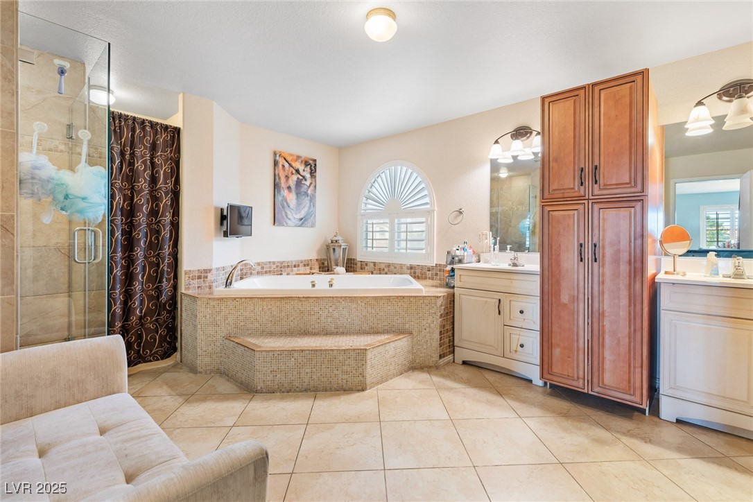 1502 Oxbow Court