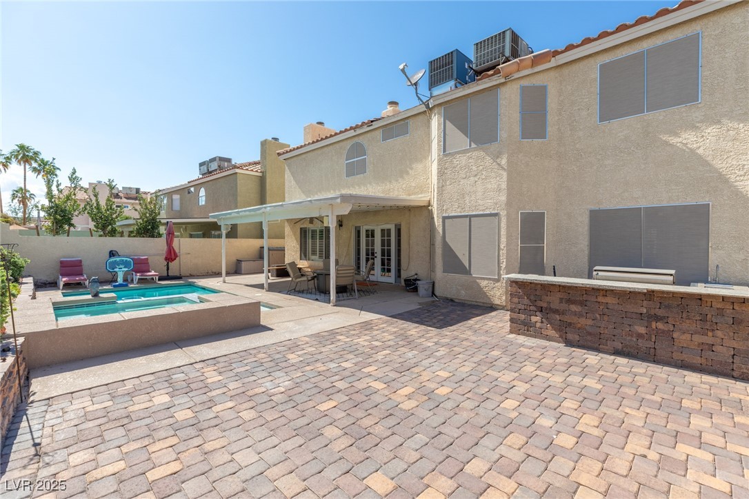 1502 Oxbow Court